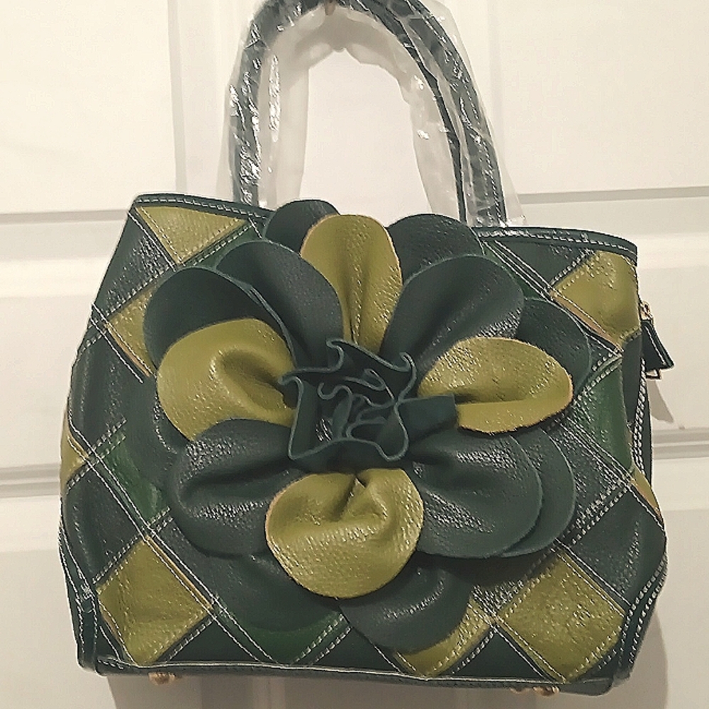 Handbag, tote bag, Green flower pattern